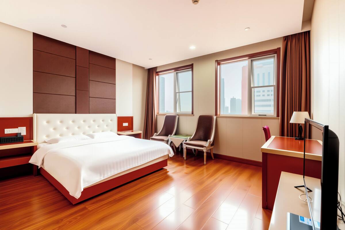Deluxe Double Room, City View | Desk, blackout drapes, WiFi (free), bed sheets