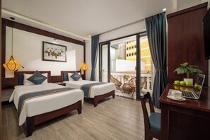 Premium bedding, minibar, in-room safe, desk - Calla Hotel Hoi an (Da Nang)