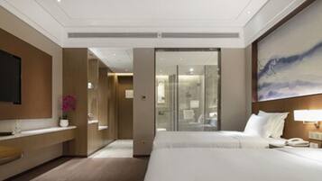 Couette en duvet d'oie, surmatelas, coffres-forts dans les chambres