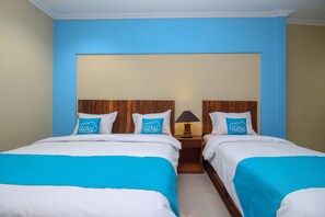 Family Room | Desk, free WiFi - Airy Syariah Umbulharjo Kusumanegara 114 Yogyakarta (Yogyakarta)