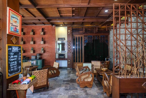 Dining - Airy Syariah Umbulharjo Kusumanegara 114 Yogyakarta (Yogyakarta)