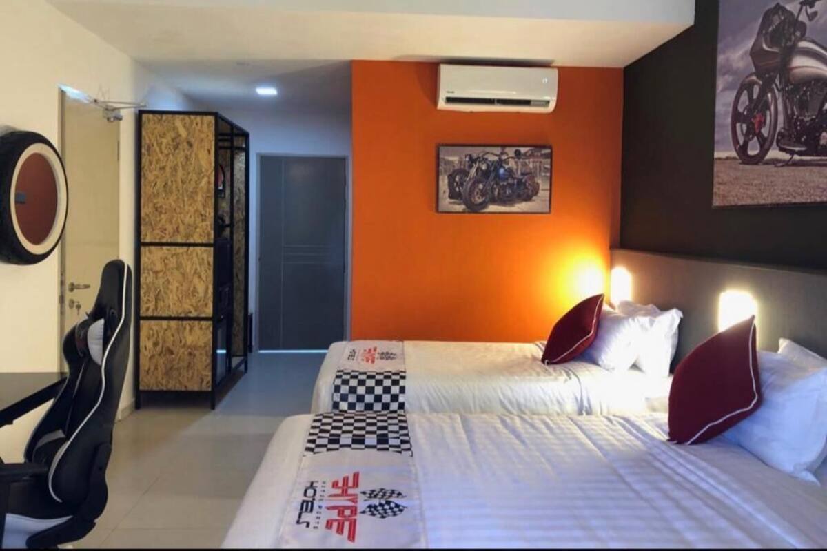 Minibar, in-room safe, blackout curtains, iron/ironing board