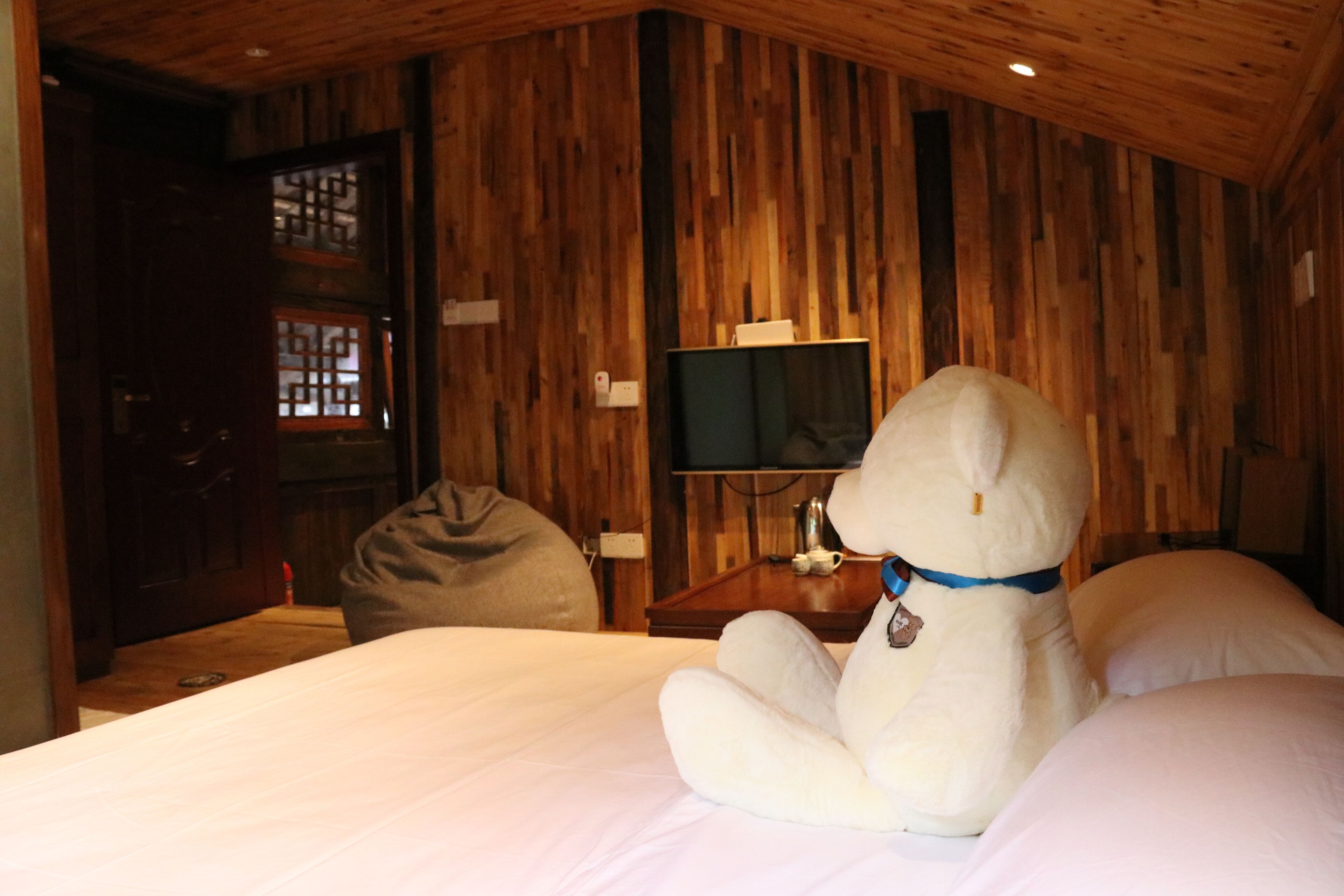 Premium bedding, memory-foam beds, blackout curtains, soundproofing