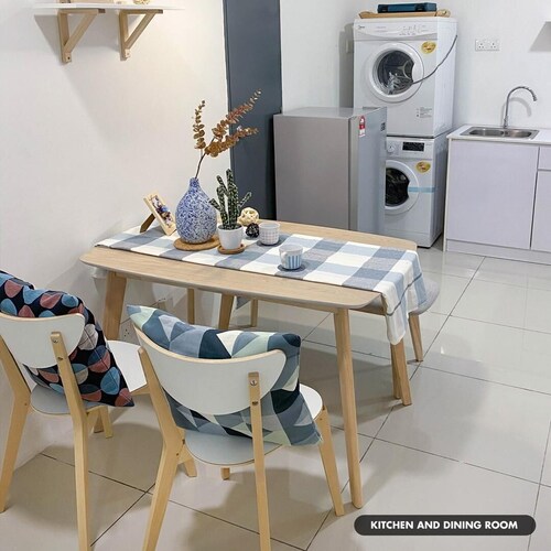 Nice & Cozy V12 Sovo Menara Suria Homestay