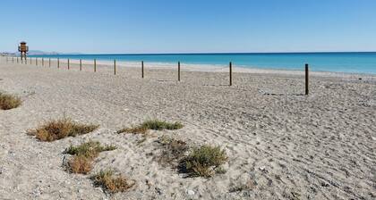 Global Properties: Apartment with swimming pool in Corinto Beach