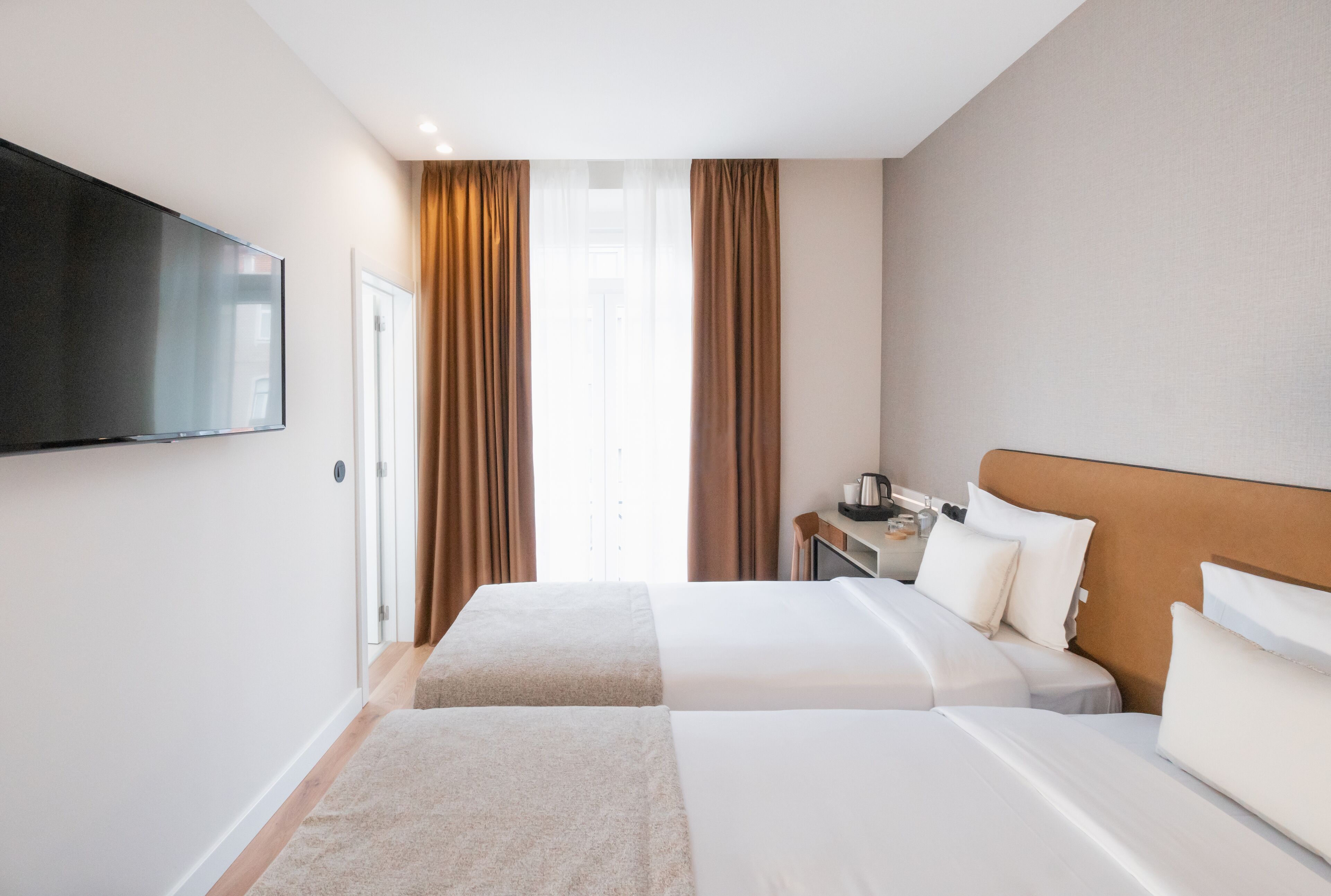 Minibar, safe på rommet, blendingsgardiner og lydisolert