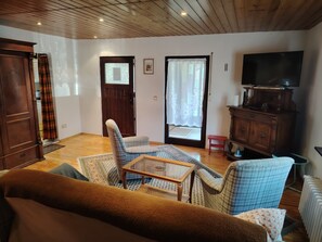 Téléviseur, foyer, chaîne audio