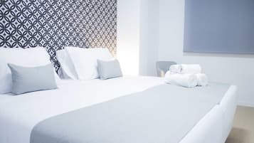 1 chambre, fer et planche à repasser, accès Internet