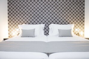 1 habitación, tabla de planchar con plancha y internet