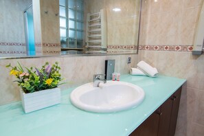 Gratis toiletartikelen, handdoeken