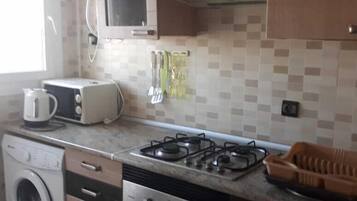 Căn hộ, 1 phòng ngủ | Bếp riêng | Tủ lạnh, lò vi sóng, lò nướng, bếp nấu