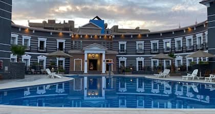 MG Nefertiti Hotel