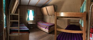 2 bedrooms, bed sheets