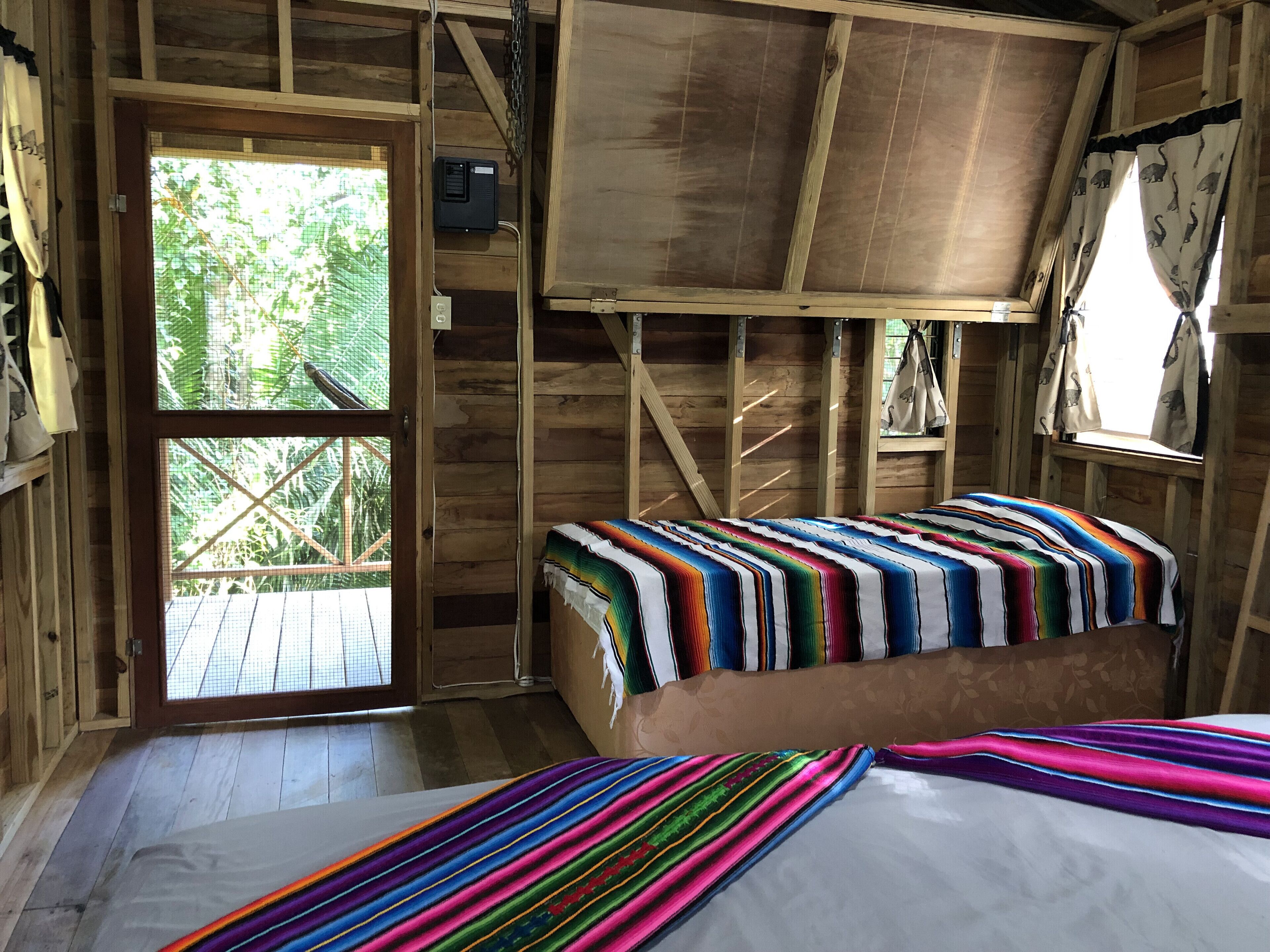 家庭小屋 (Coati) | 床單