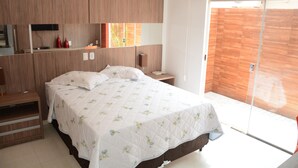 Deluxe Studio Suite | Minibar, blackout drapes, iron/ironing board, WiFi (free) - Gasparim Grand Hotel (Caceres)