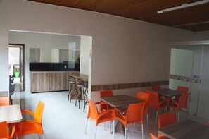 Dagelijks ontbijtbuffet inbegrepen