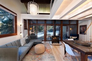 Smart TV, fireplace, DVD player