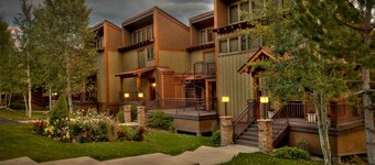 Prospector's Point (#796) | AC/Pool/Hot Tub - Golf, Near Ski - Decks