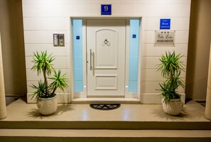 Entrada al alojamiento