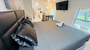 1 sovrum, strykjärn/strykbräda, wi-fi och sängkläder