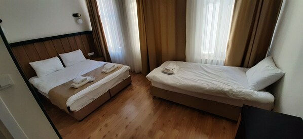 In-room safe, desk, free WiFi, bed sheets