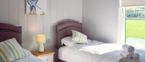 2 bedrooms, free WiFi, bed sheets