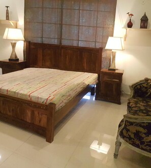 Egyptian cotton sheets, premium bedding, down duvets