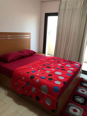 2 slaapkamers, een strijkplank/strijkijzer