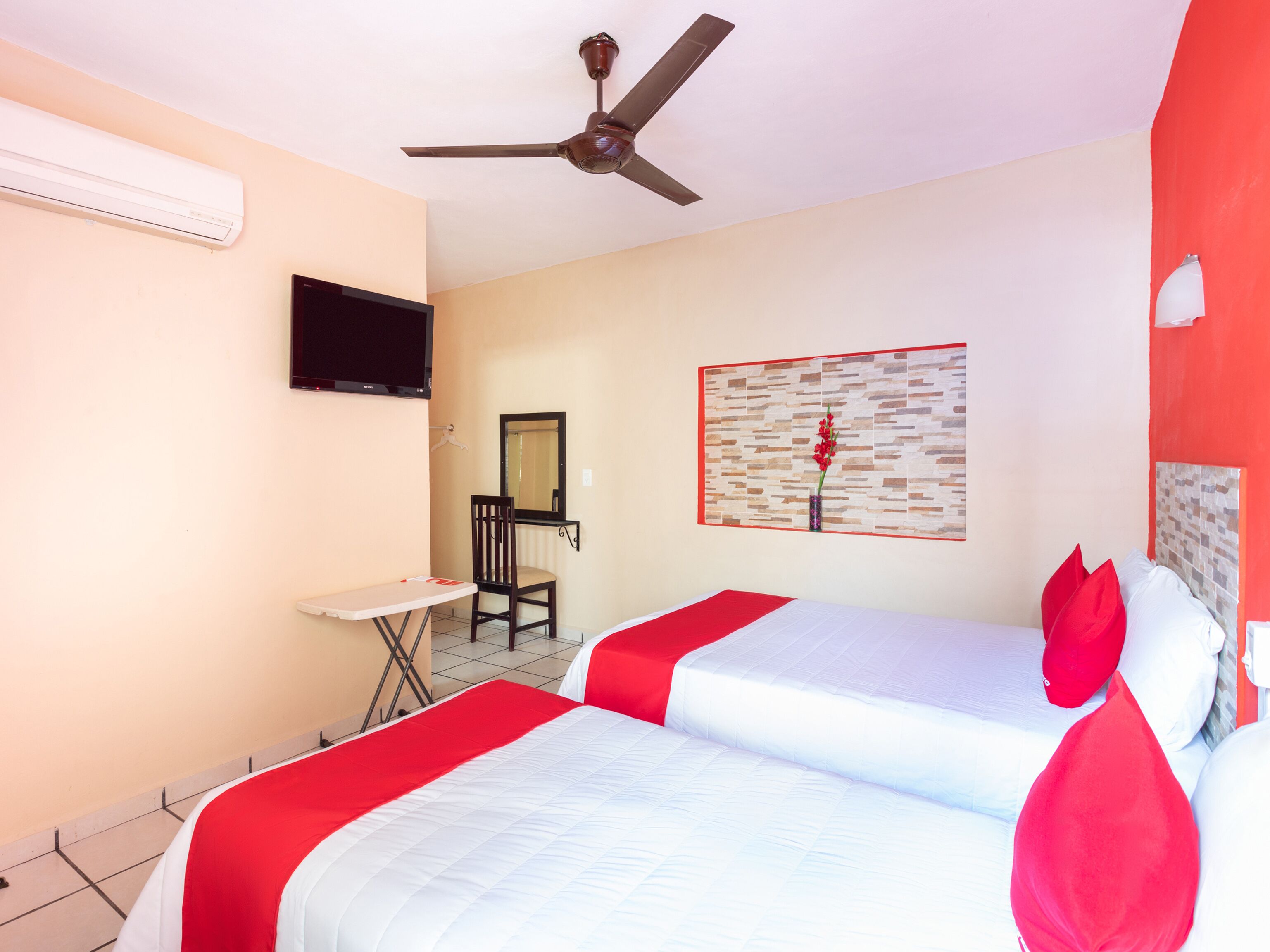 Standard Triple Room | Free WiFi, bed sheets