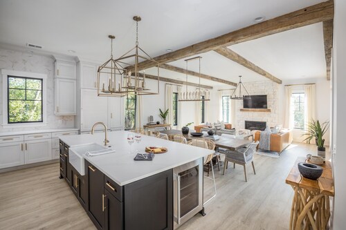 Heated Pool + Steps from the Sand + Large Porches