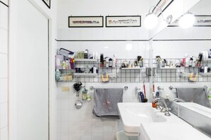 Hair dryer, towels, toilet paper