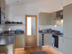 Oven, dishwasher, highchair