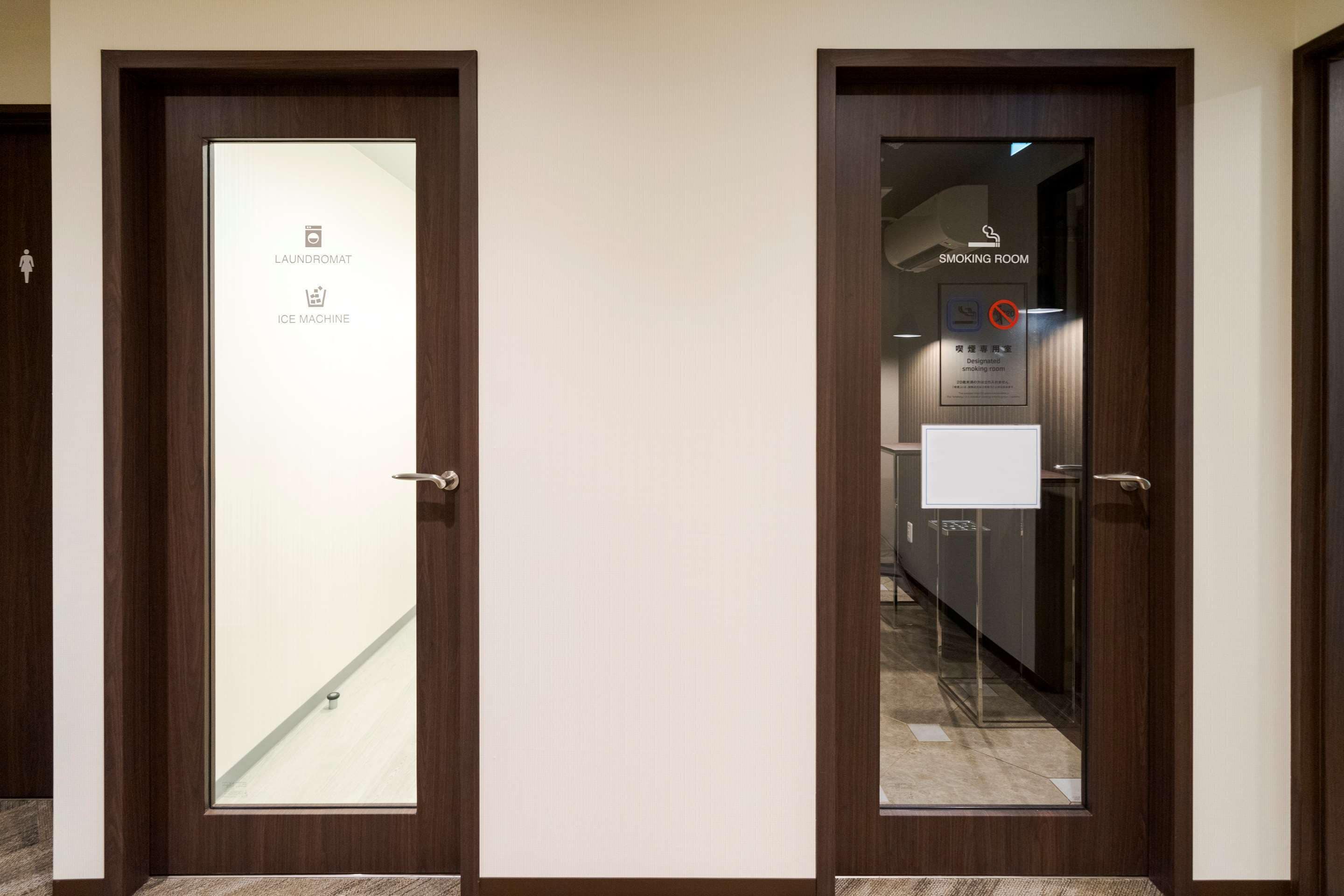 executive room, 2 single beds, non smoking, refrigerator | desk, laptop workspace, blackout curtains, free wifi