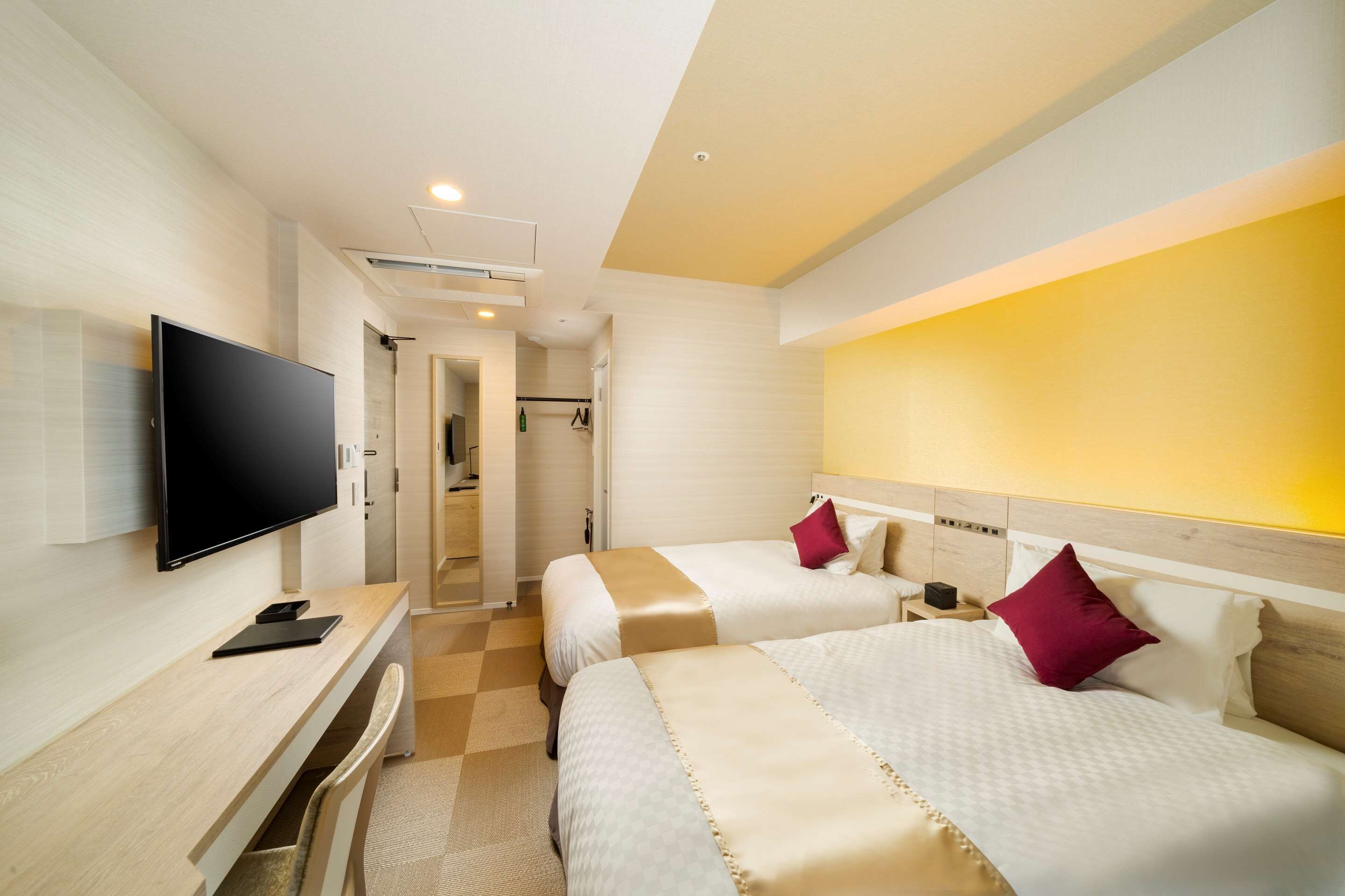 superior room, 2 single beds, non smoking, refrigerator | free wifi, bed sheets