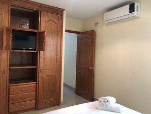 1 Schlafzimmer, Schreibtisch, WLAN