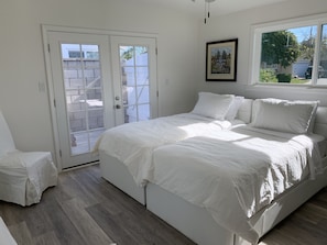 4 bedrooms, iron/ironing board, travel cot, WiFi - Elegant & beautiful vacation home near Disneyland (Fullerton)