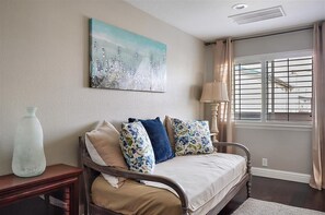 Interior - HOME AWAY FROM HOME BEACH HOUSE!!! (Oceano)