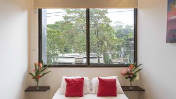 Family Apartment | In-room safe, free WiFi, bed sheets