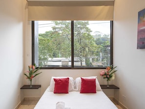 In-room safe, free WiFi, bed sheets - Surfside Apartments Playa Carmen (Cóbano)
