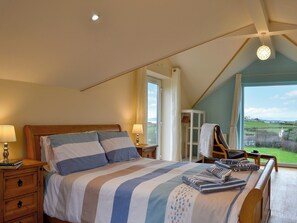 4 Schlafzimmer, kostenloses WLAN, Bettwäsche