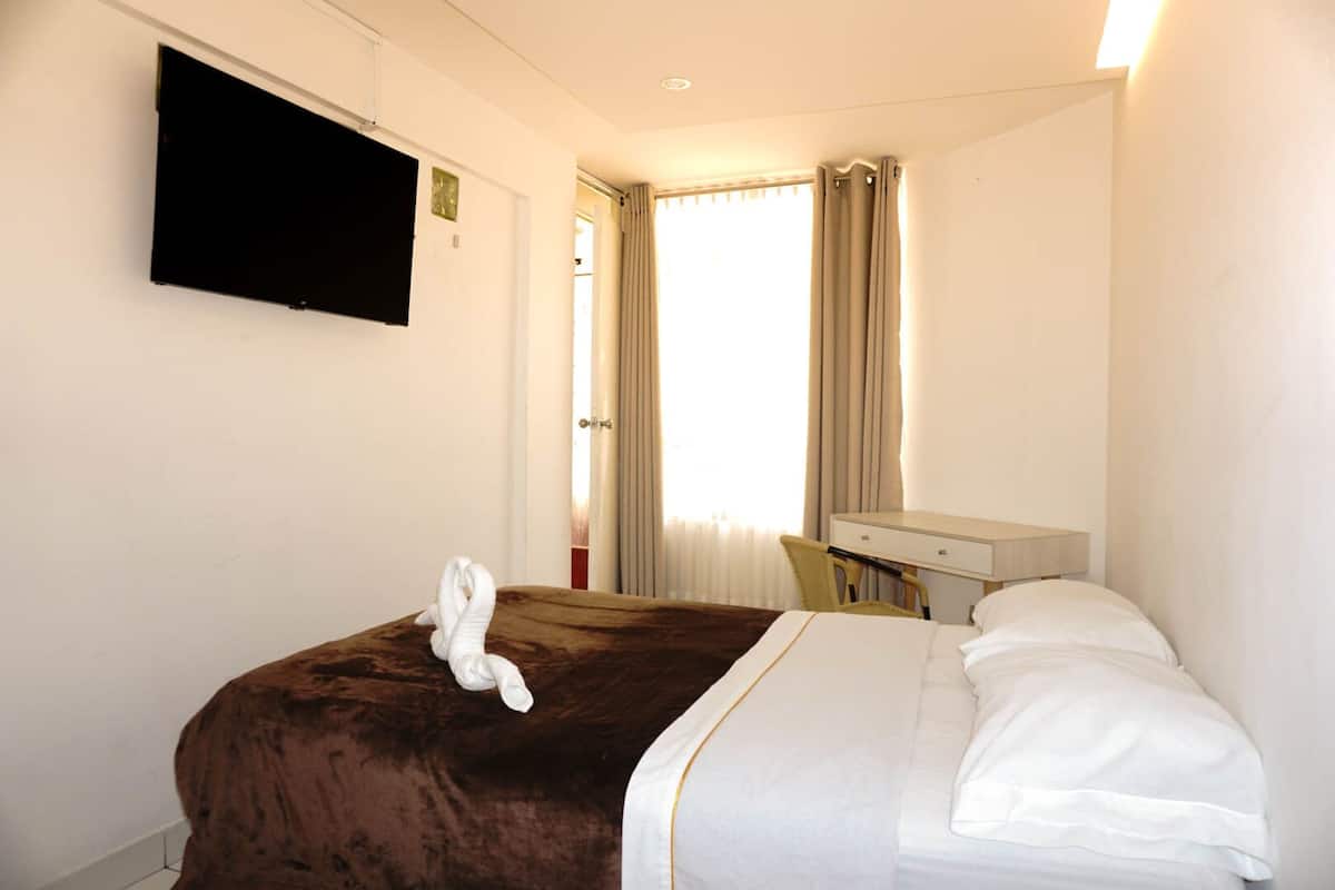 Comfort Double Room | Pillowtop beds, WiFi (free)