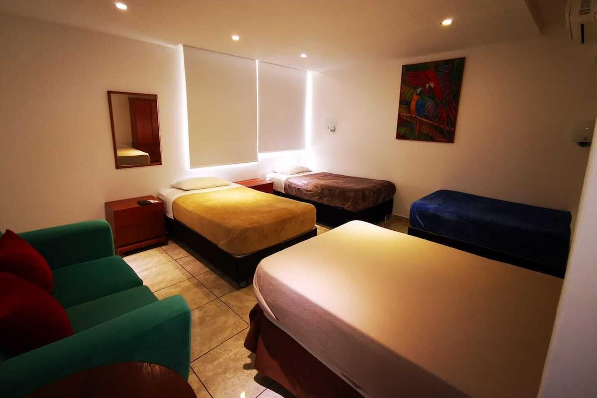 Quadruple Room | Pillowtop beds, WiFi (free)