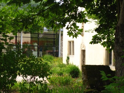 Self-catering and hotel-like services in an ancient village house