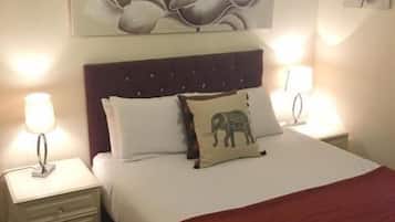 3 bedrooms, iron/ironing board, bed sheets