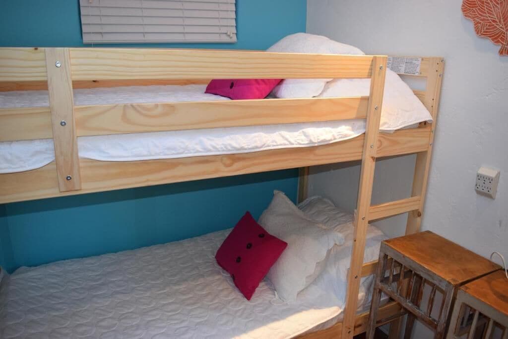 Photo - Beverly Hills Celebrity Home