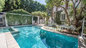 Outdoor pool, open 8:30 AM to 7:00 PM, sun loungers