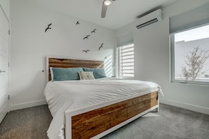 4 bedrooms, travel crib, free WiFi, bed sheets - Pool Heated All Year | Blazing Fast Internet | #17 (Saint George)