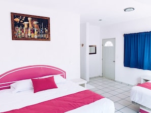 Family Room | Free WiFi