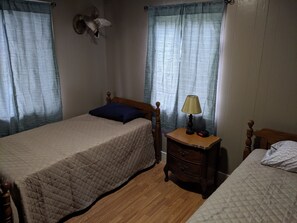 2 bedrooms, free WiFi, bed sheets