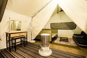 Family Tent | Living area | Heated floors